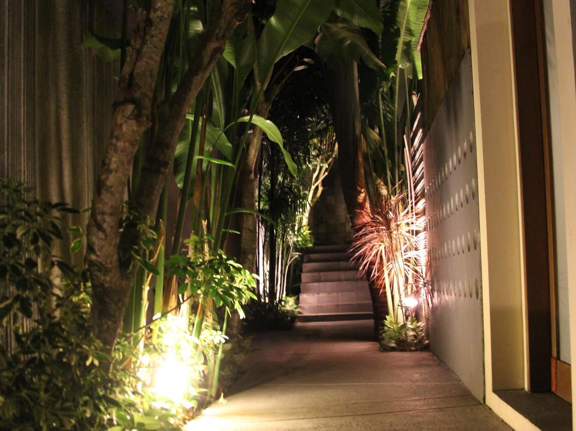 Villa Travis เซมินยัค ภายนอก รูปภาพ