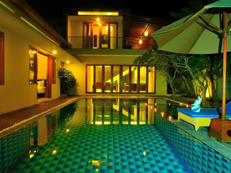 Villa Travis เซมินยัค ภายนอก รูปภาพ